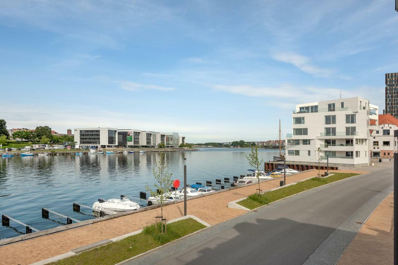 Luxury City Center Harbour Apartment 2 Bedroom Sønderborg Exterior foto