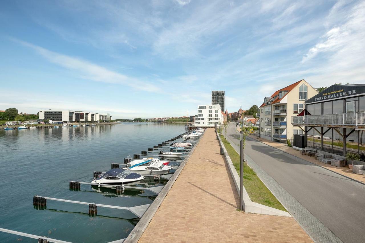 Luxury City Center Harbour Apartment 2 Bedroom Sønderborg Exterior foto